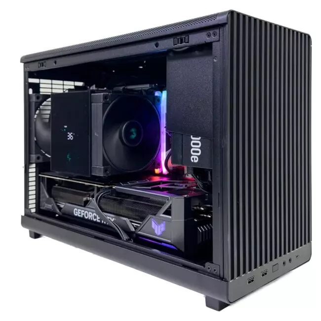 A3 Gaming PC (Ryzen 7 9700X, 32 GB DDR5 RAM, RTX 4070 Super 12GB GPU)